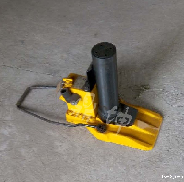 GQD(X)A轨枕板下垫双速液压起道器