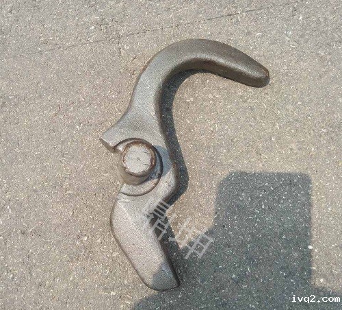 13号车钩钩舌推铁