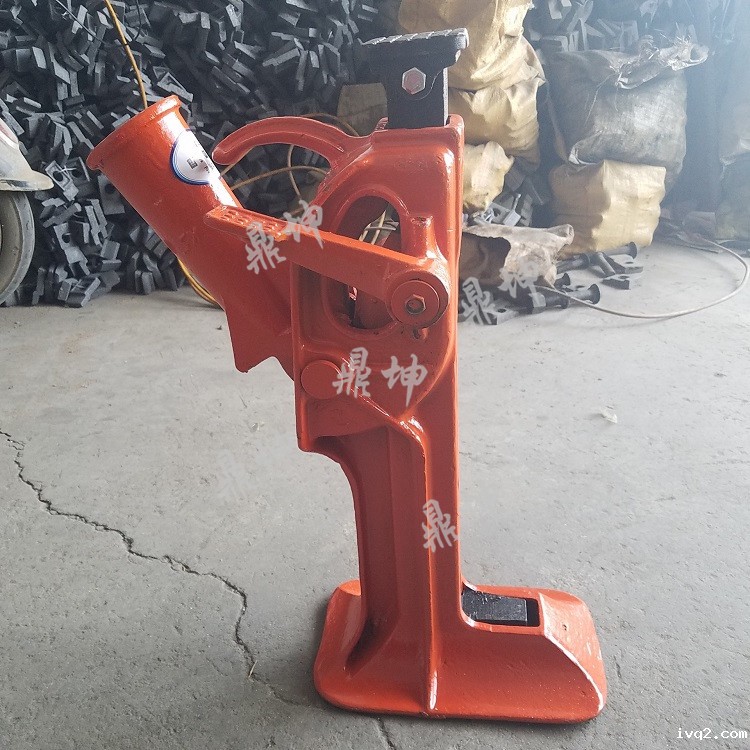 TY82-02A型齿条起道机