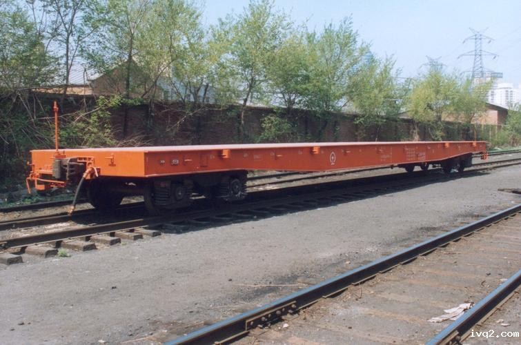 我国铁路货车之铁路大件运输装备——长大平车